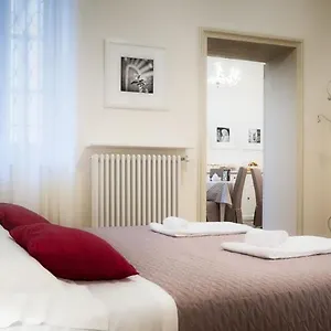 palazzo-ceru-bed-and-breakfast.hotelinveneto.com/