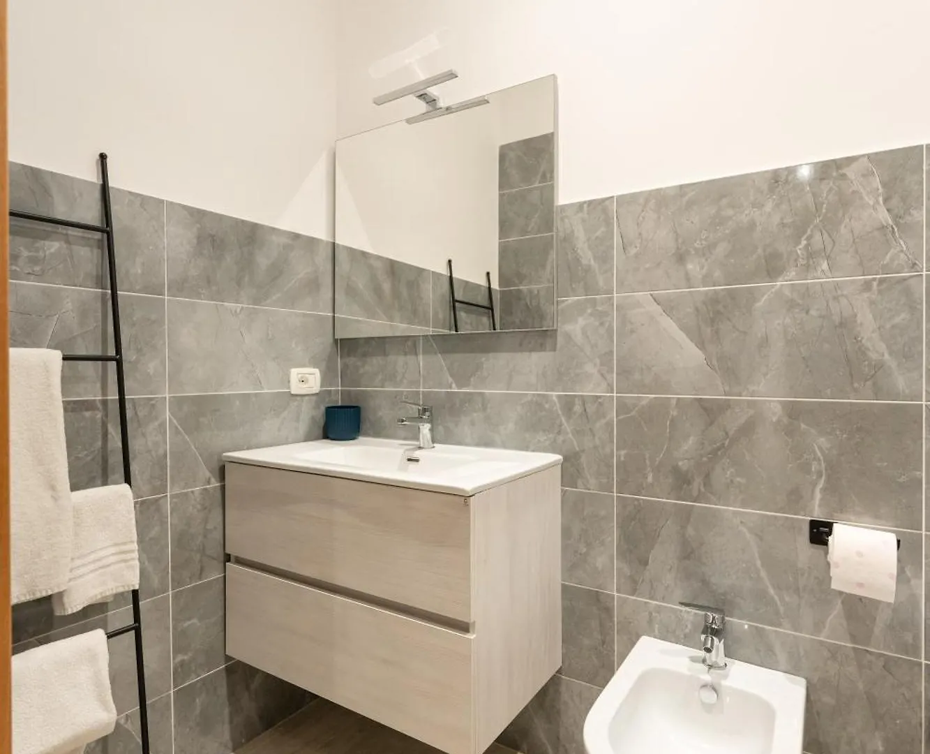 Dimora 5 Santi Hotel Naples Guest house